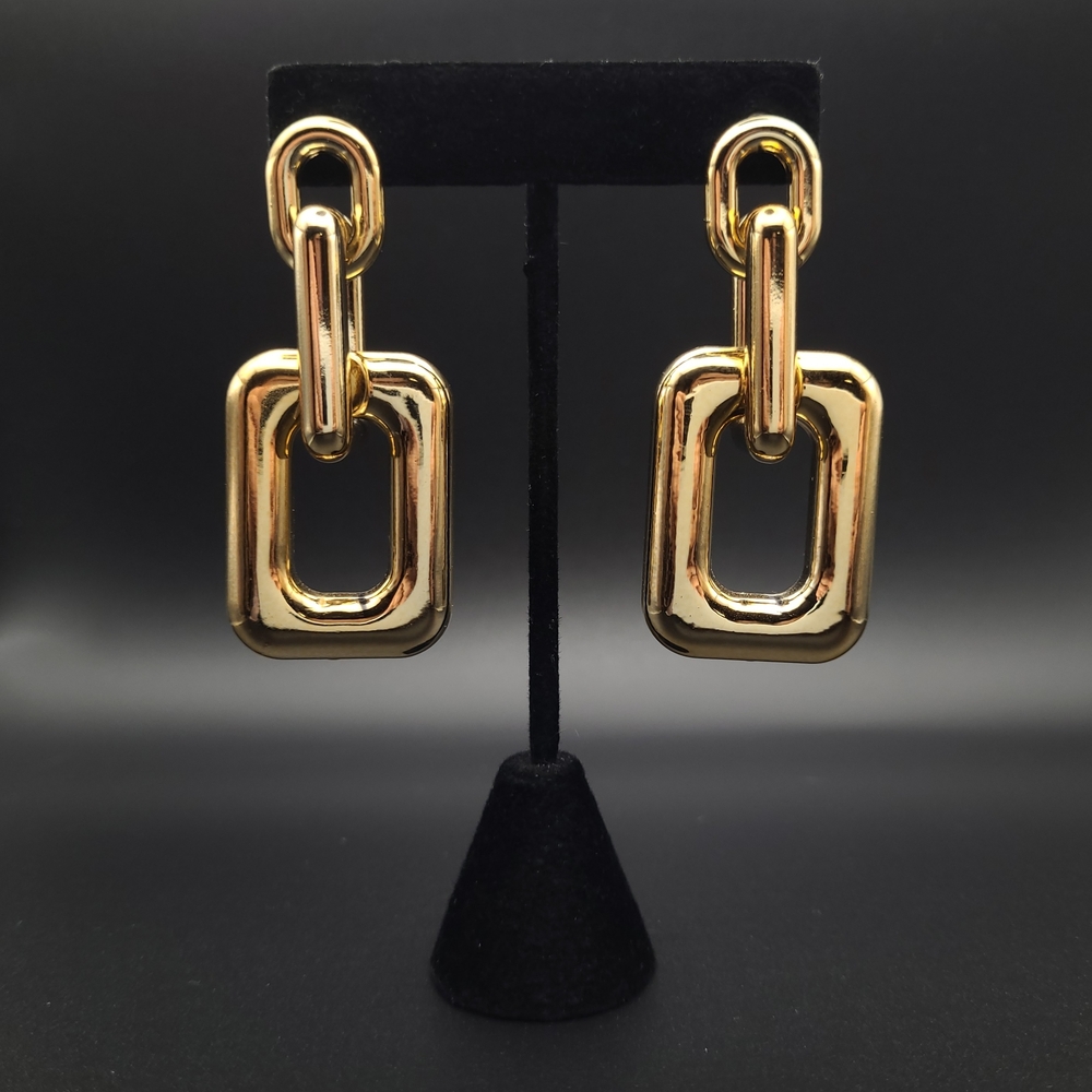 Gold Chunky Geometric Link Earrings Post Back Statement